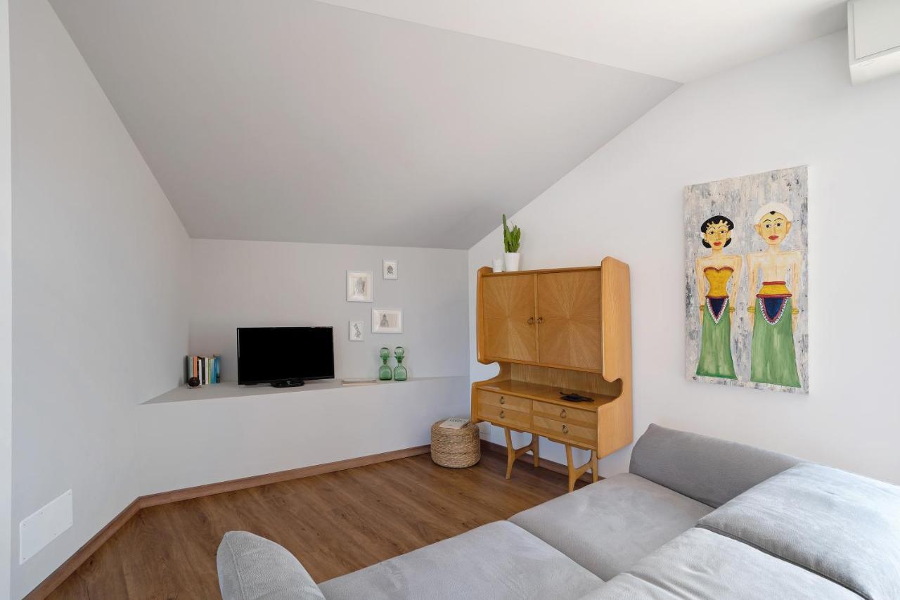 La Casa Del Riccio Διαμέρισμα Arona Εξωτερικό φωτογραφία